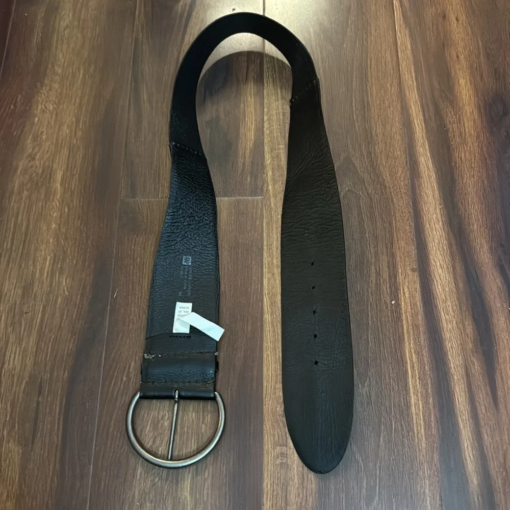 GAP Women’s Black Leather Belt Size Medium